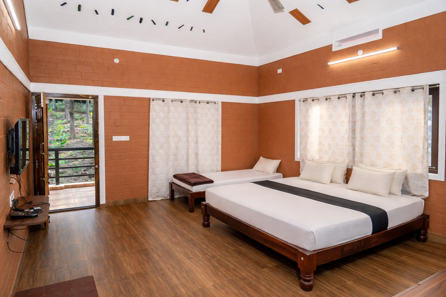 Triple Occupancy Room